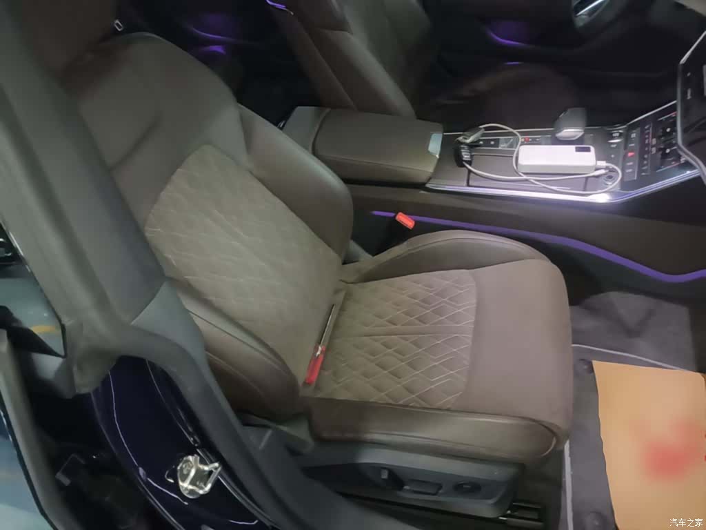 Audi A7L, 2022 25