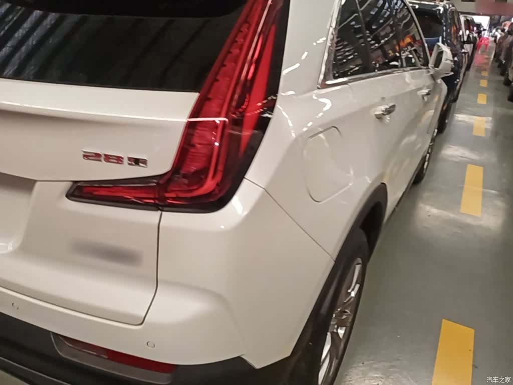 Cadillac XT4, 2021 8