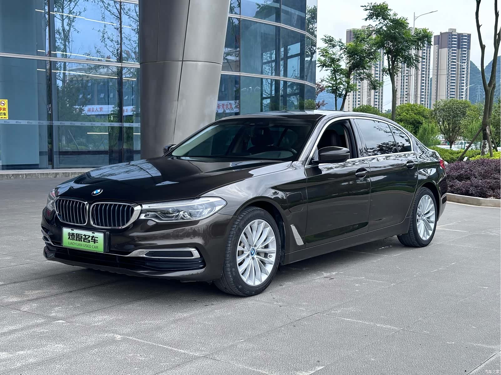 BMW 5 Series, 2019 1