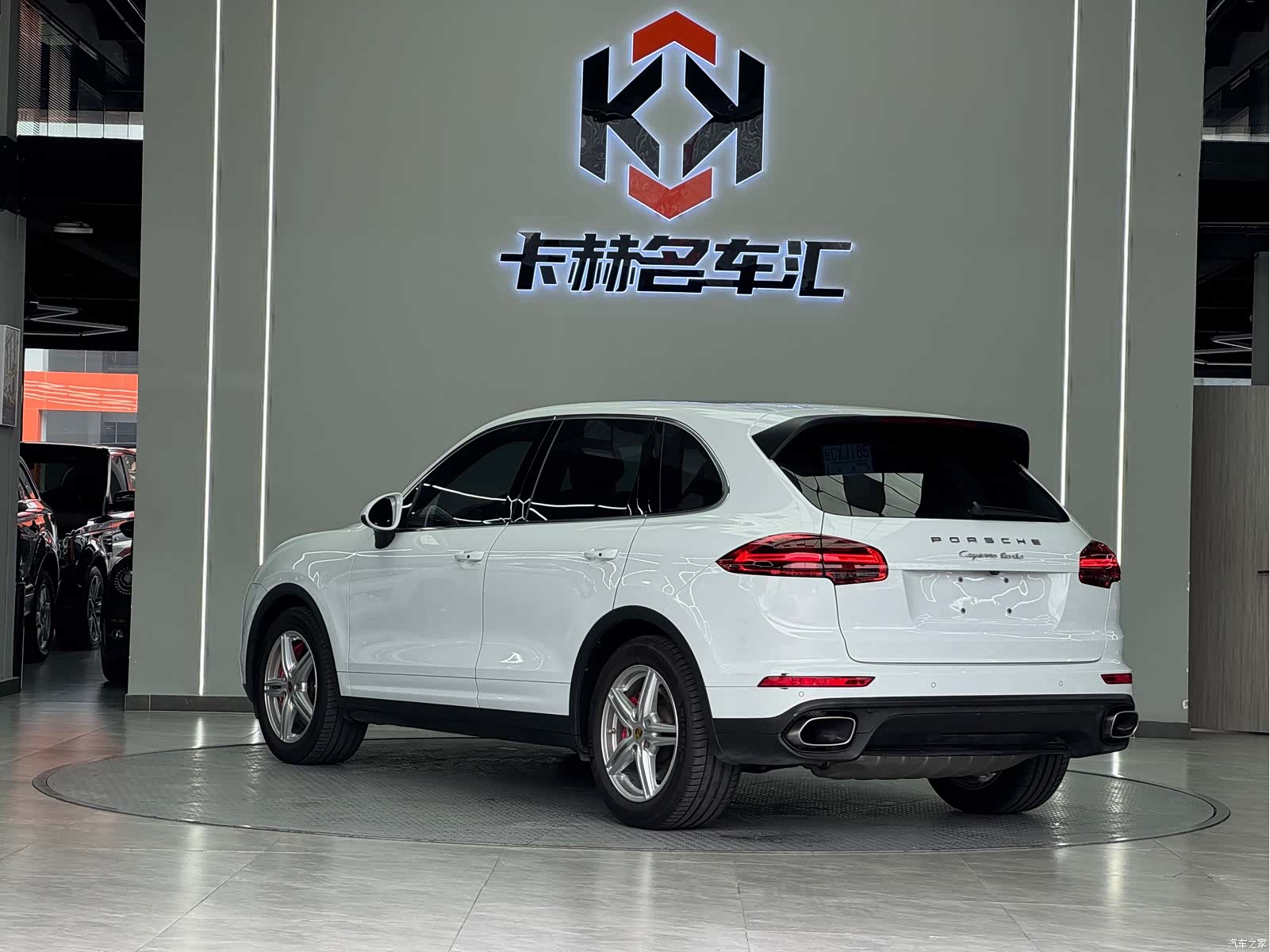 Porsche Cayenne, 2015 все фото