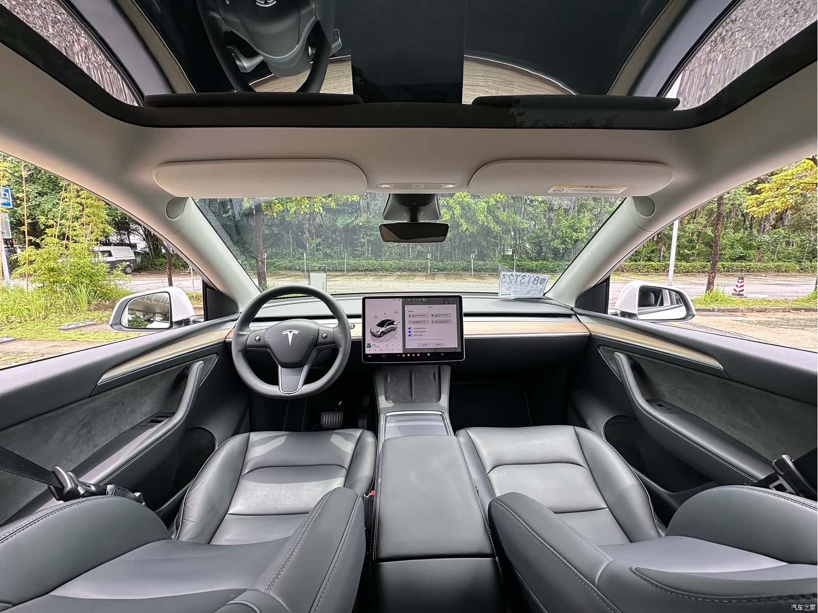 Tesla Model Y, 2022 8