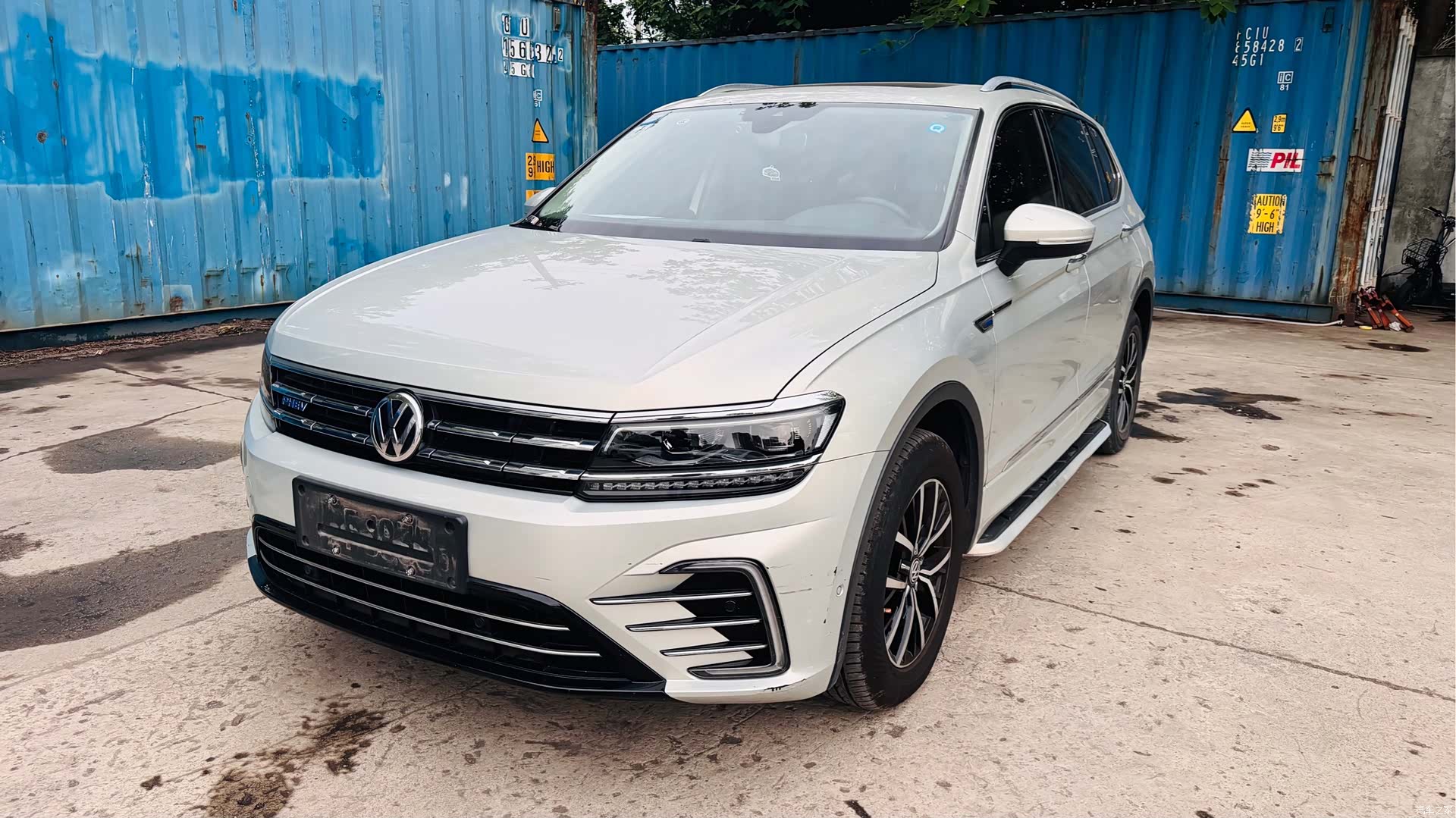 Volkswagen Tiguan L
