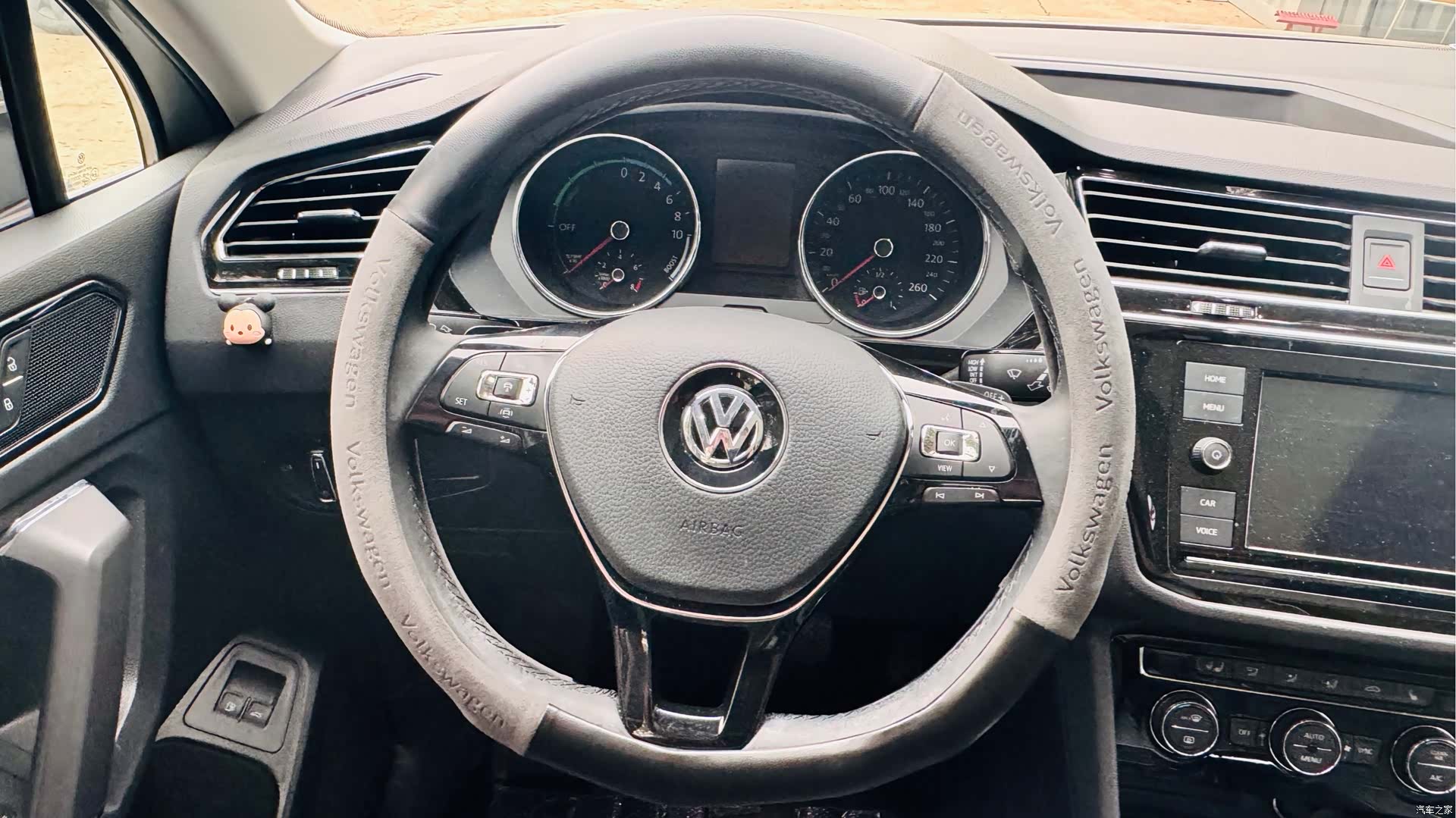 Volkswagen Tiguan L, 2020 15