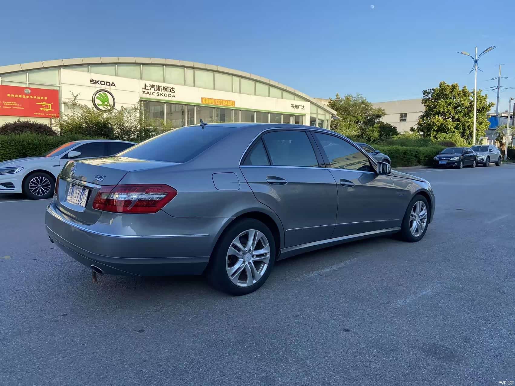 Mercedes-Benz E-Class, 2010 4