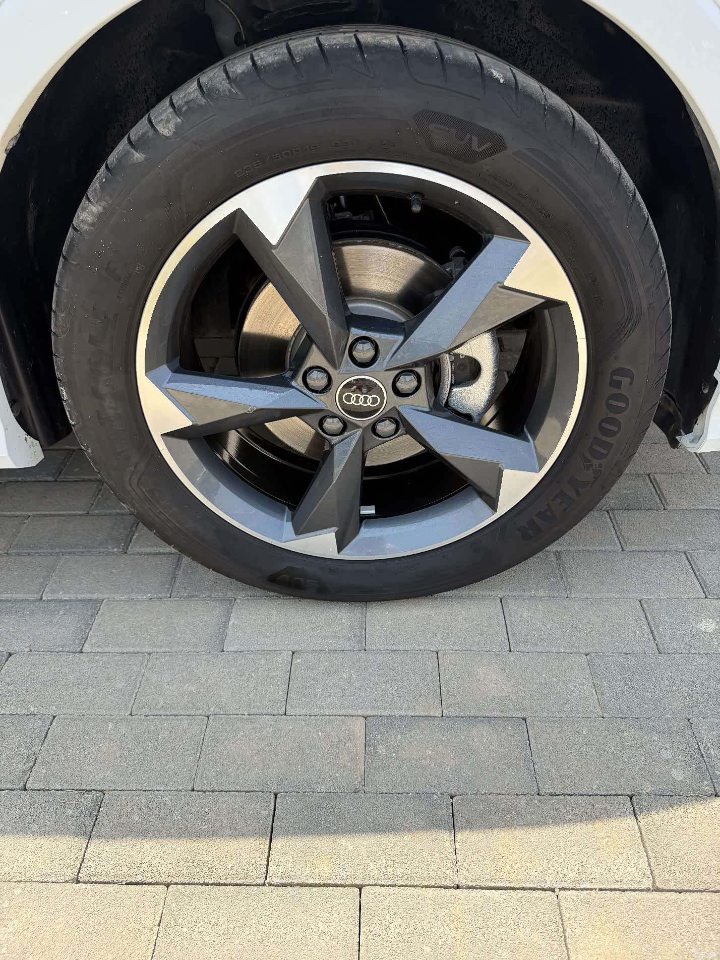 Audi Q3, 2023 20