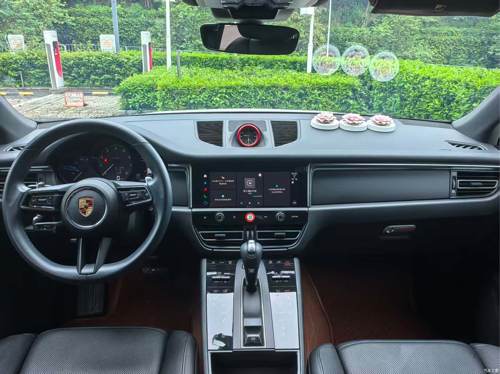 Porsche Macan, 2025 12