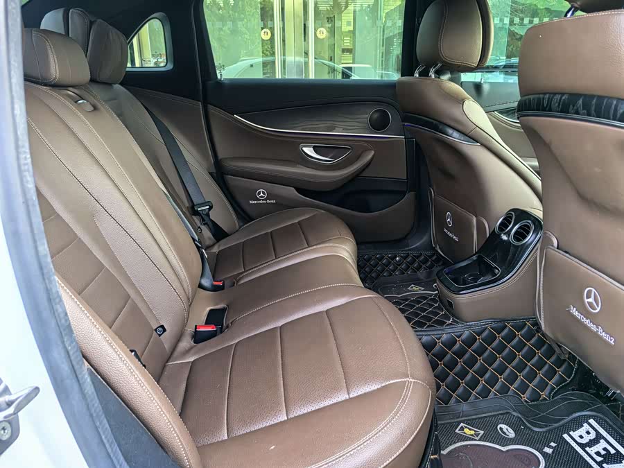 Mercedes-Benz E-Class 2021, фото 8