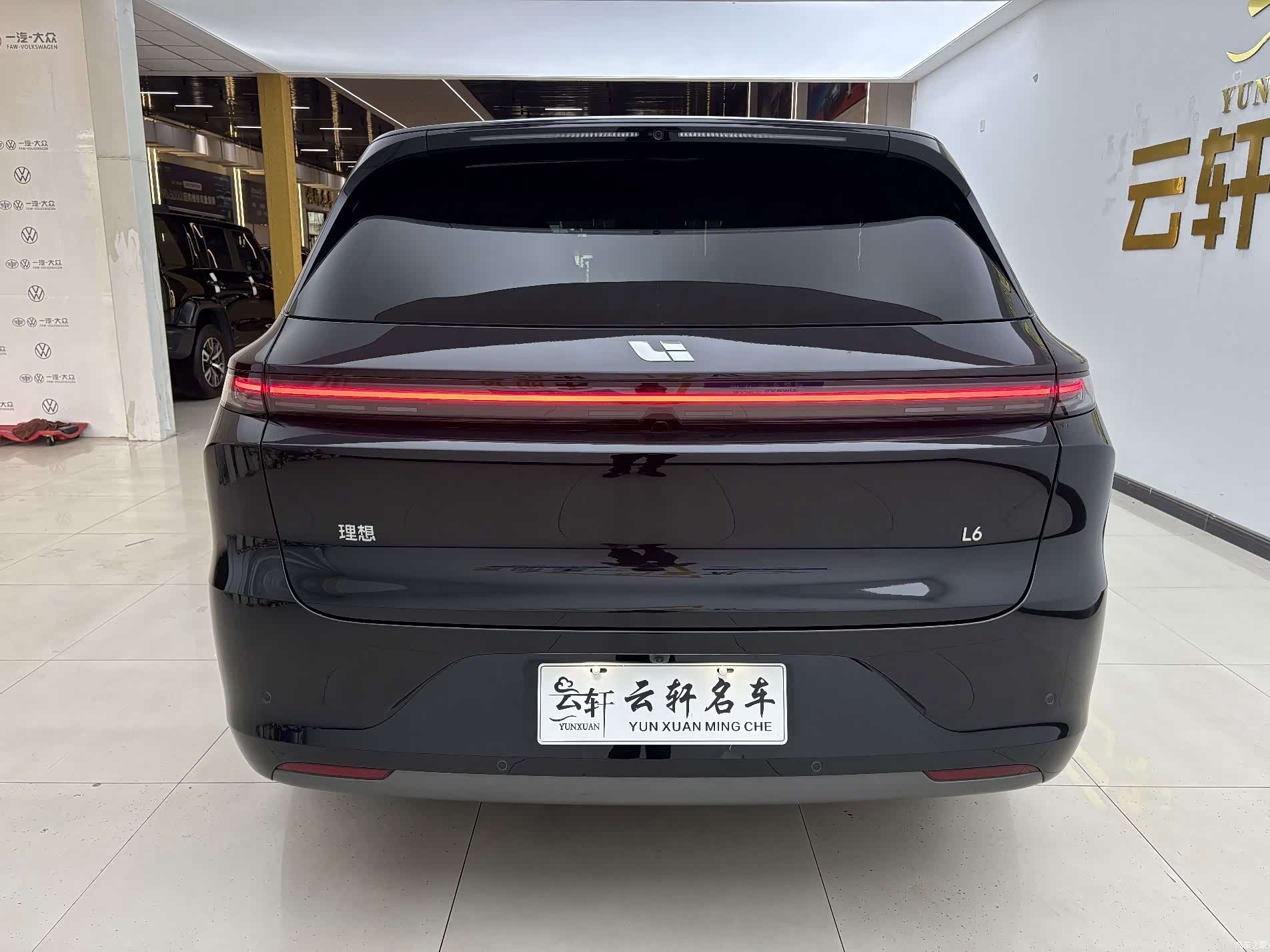 Li Auto L6, 2025 все фото