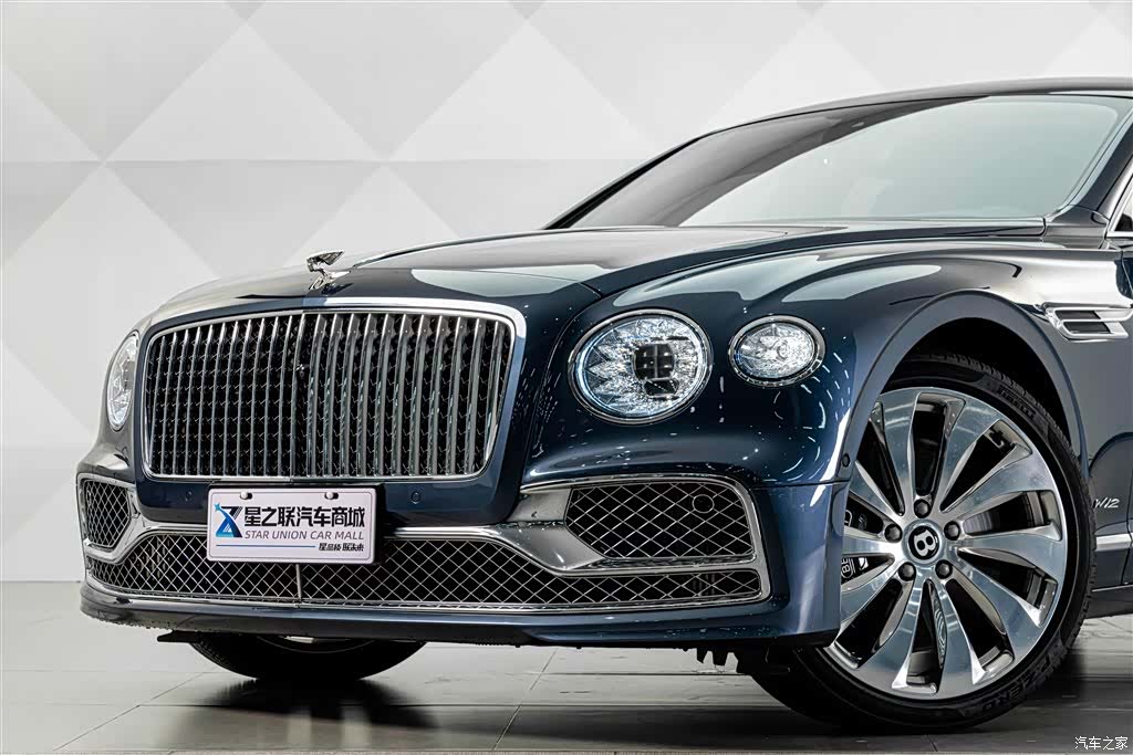 Bentley Flying Spur, 2021 2