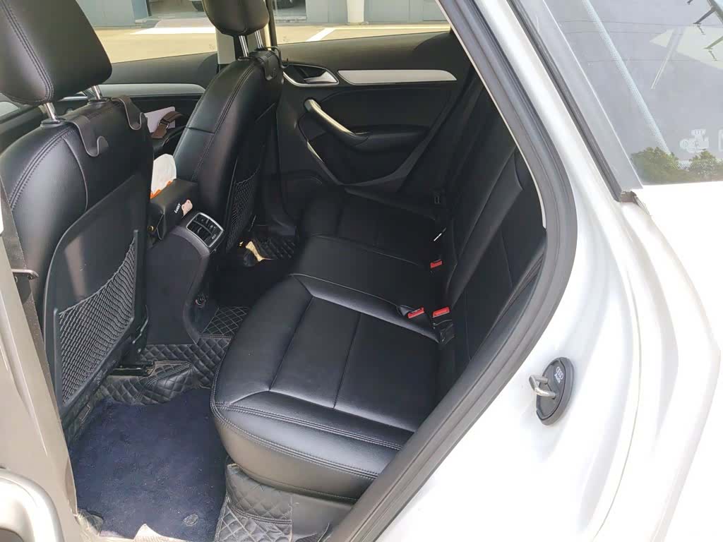 Audi Q3, 2019 13