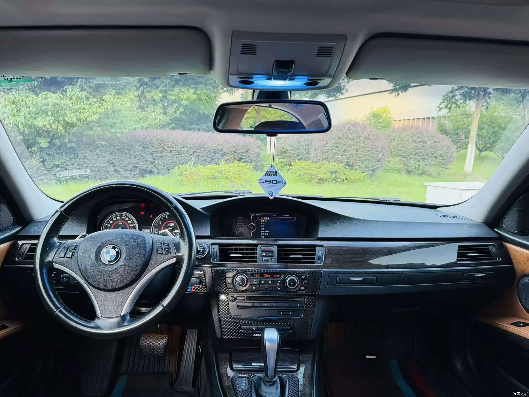 BMW 3 Series, 2011 8