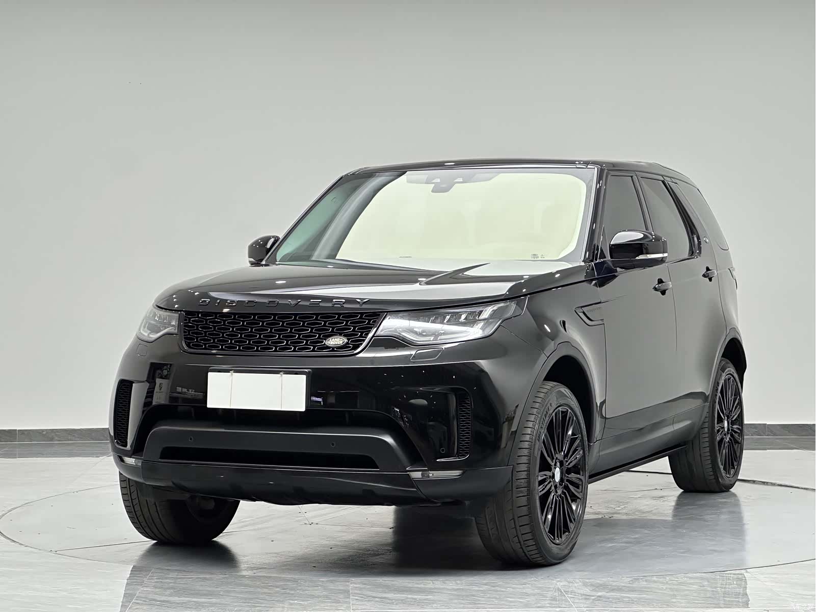 Land Rover Discovery, 2017 1
