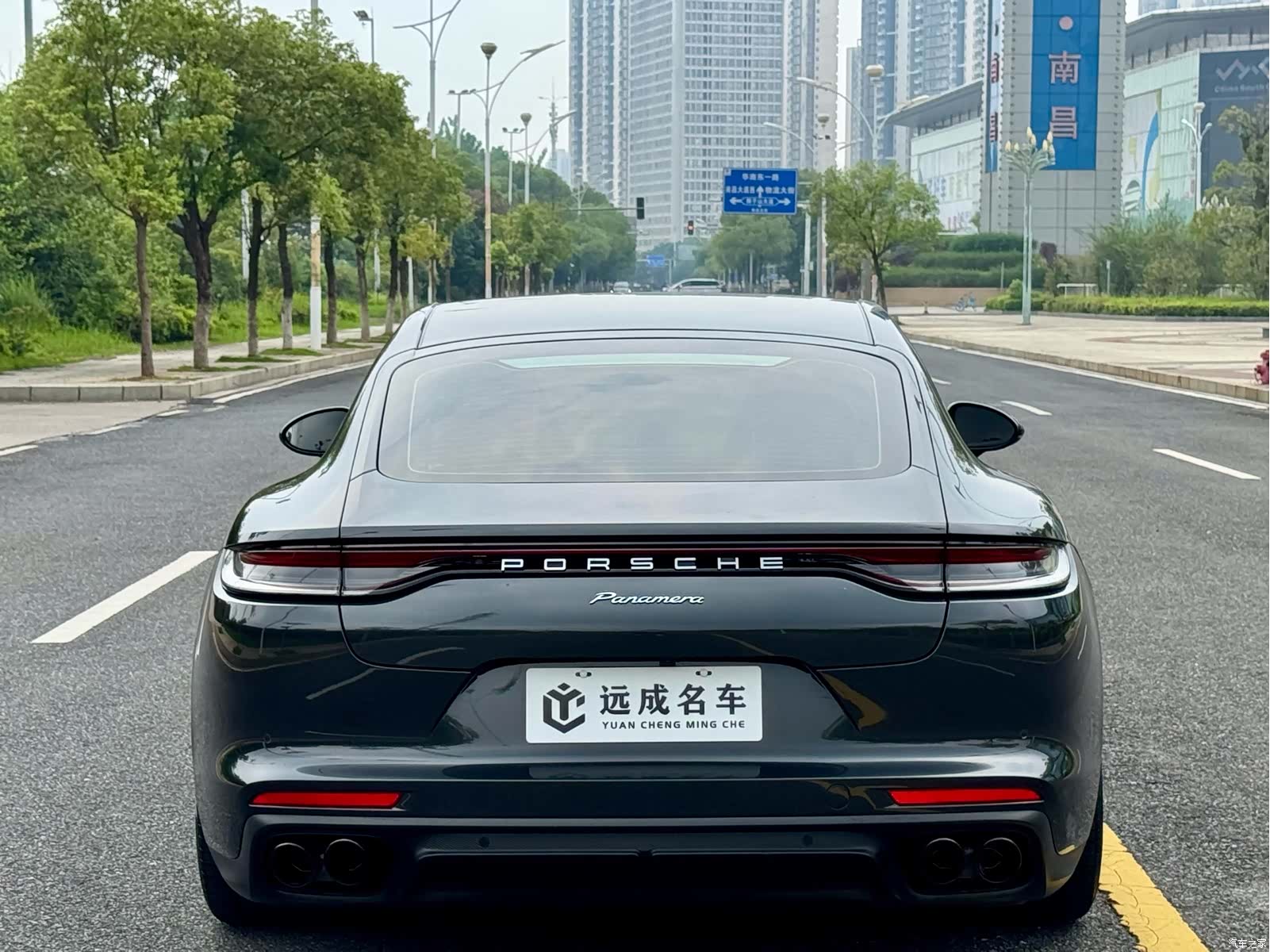 Porsche Panamera, 2022 6