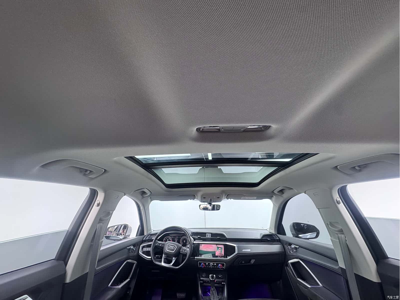 Audi Q3, 2022 7