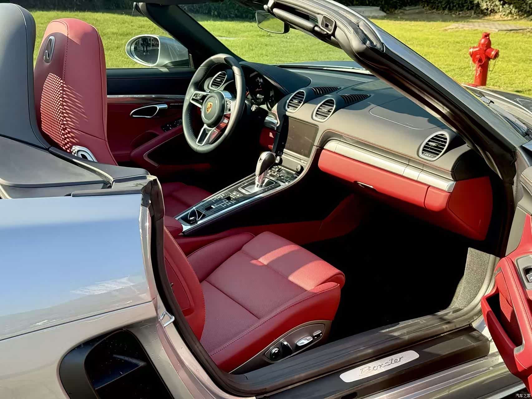 Porsche Boxster, 2024 9