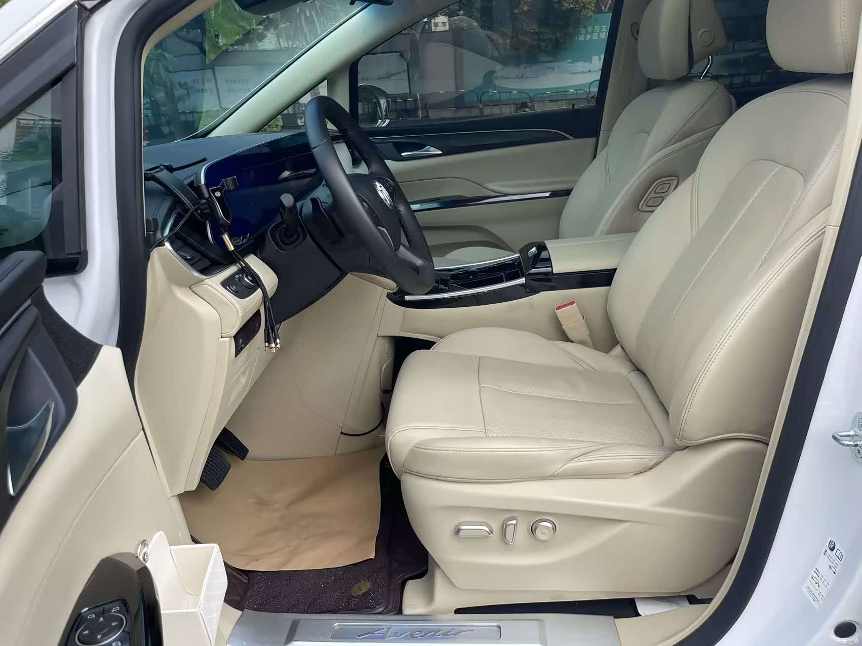 Buick GL8, 2024 7