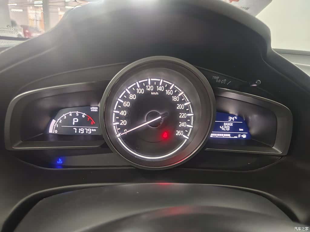 Mazda Mazda3, 2017 4
