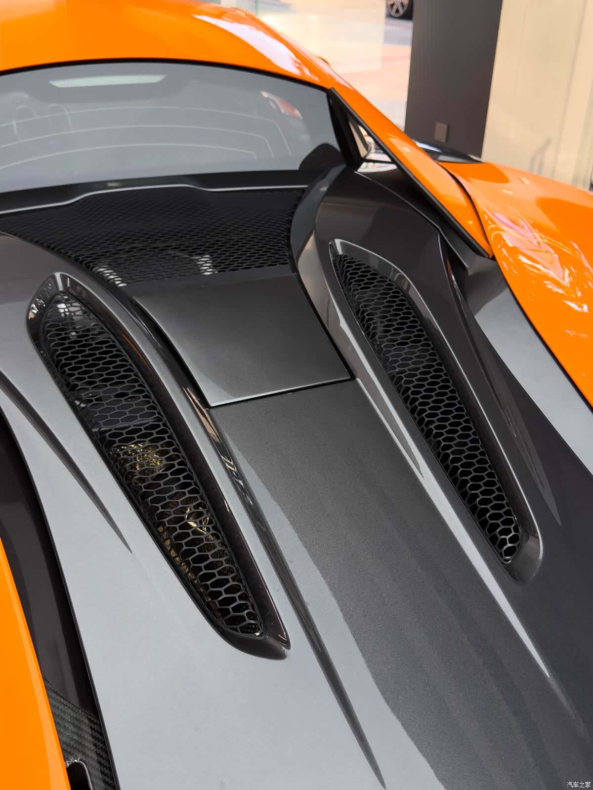 McLaren 570, 2017 10