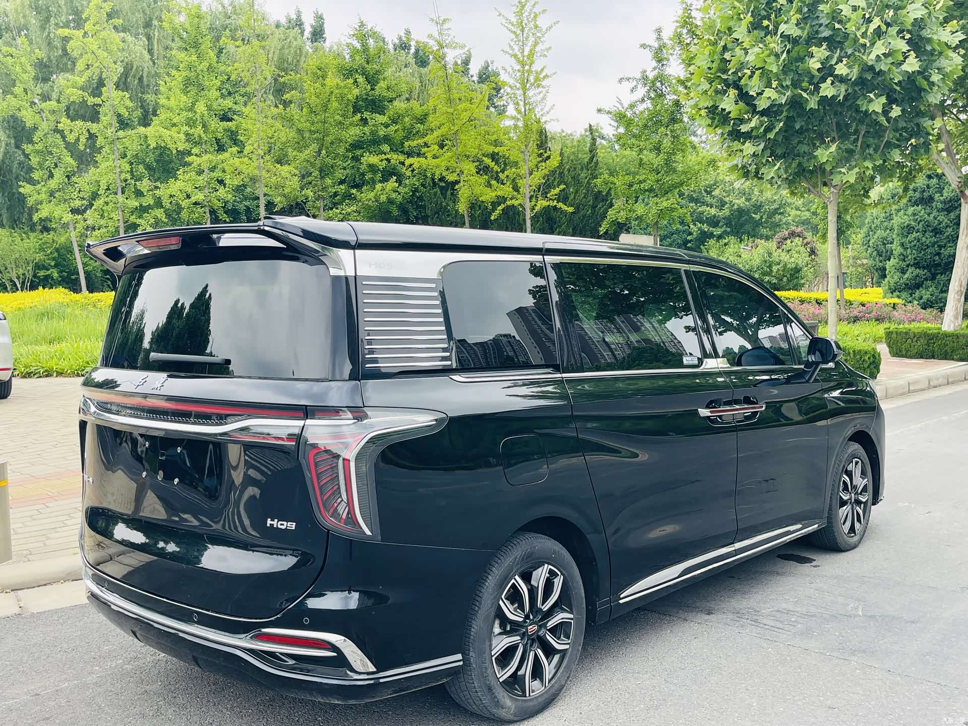 Hongqi HQ9, 2023 31