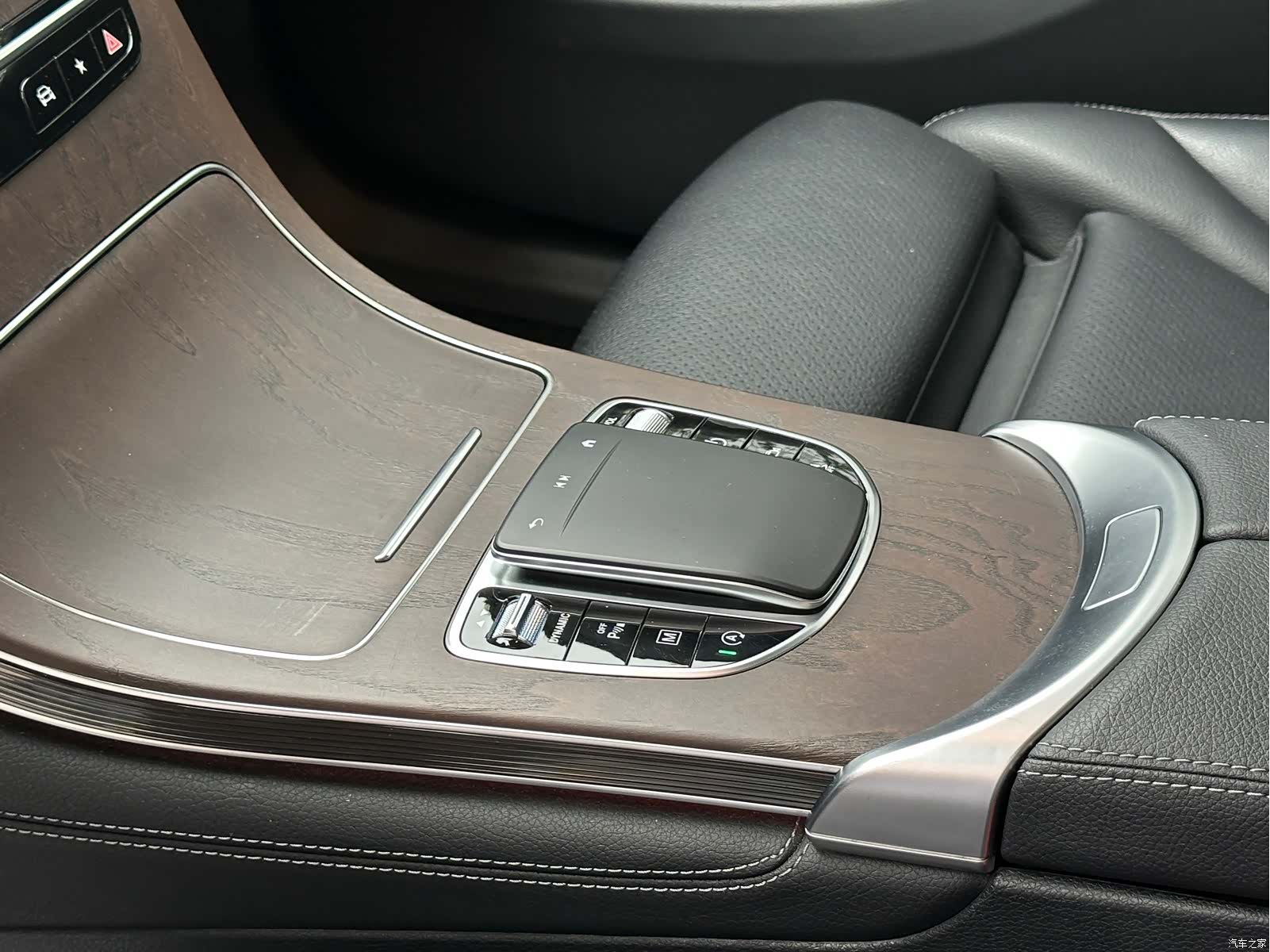 Mercedes-Benz GLC, 2023 15