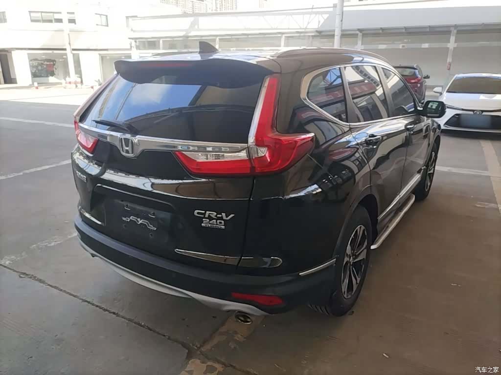 Honda CR-V, 2017 все фото