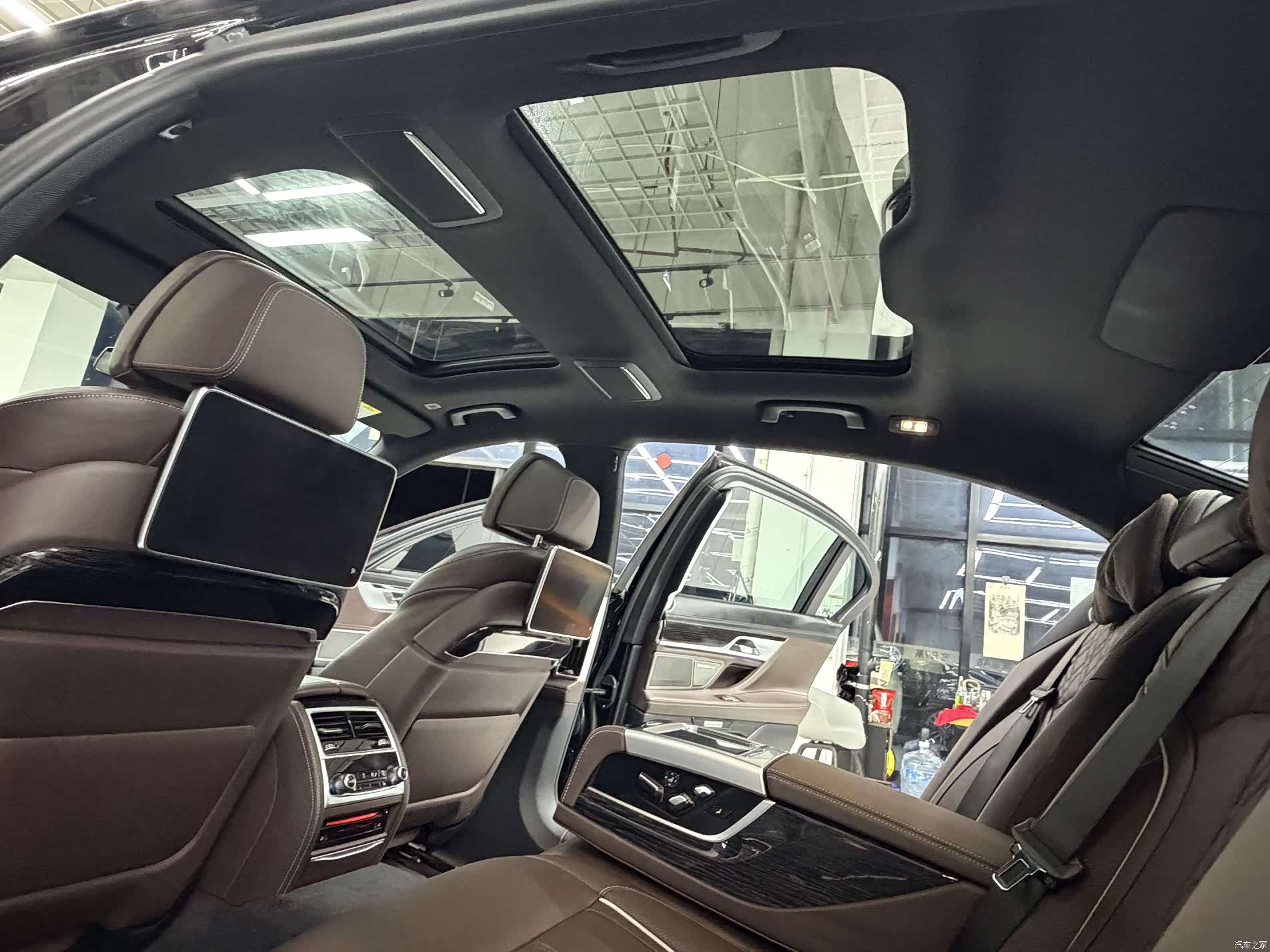 BMW 7 Series, 2017 16