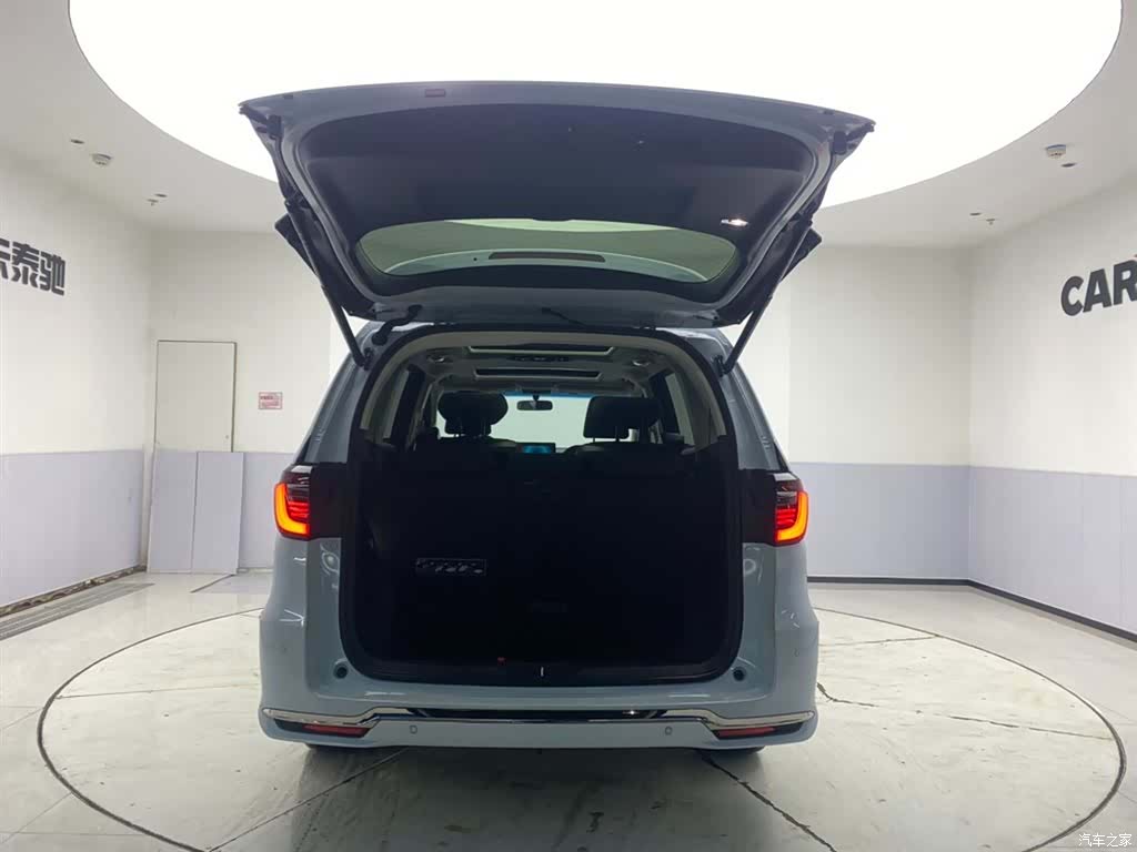 Honda Elysion, 2025 29