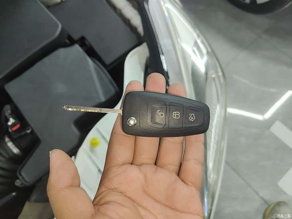 Ford Focus, 2018 9