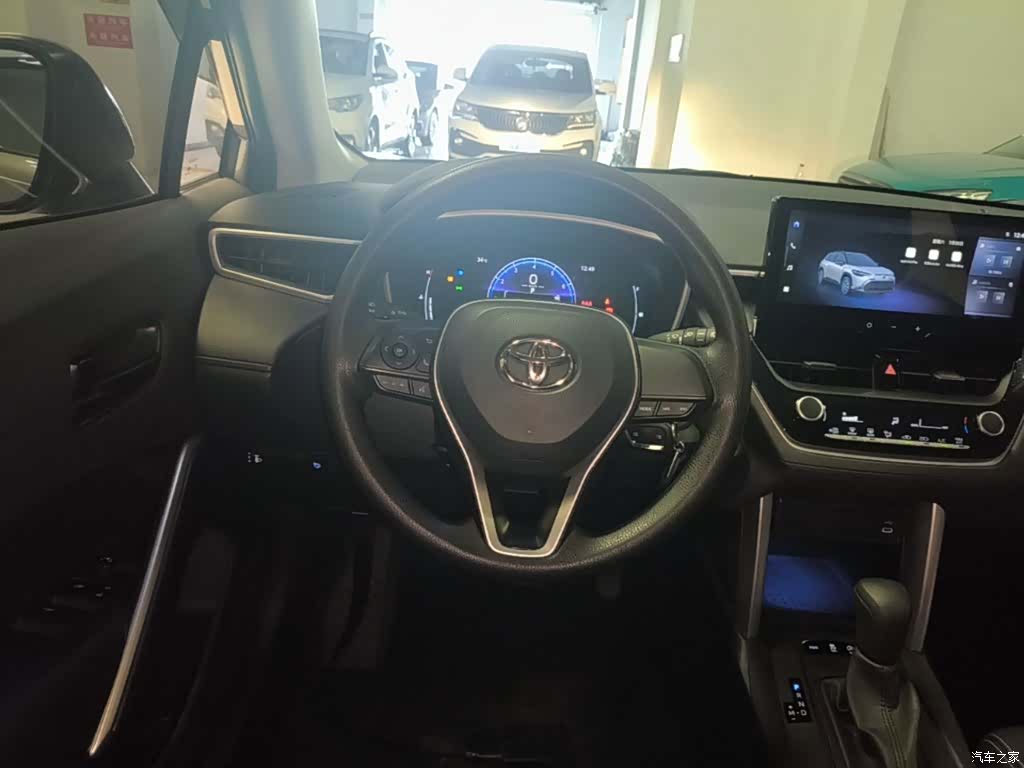 Toyota Frontlander, 2025 7