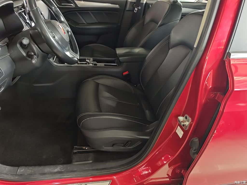 Roewe RX5, 2017 15