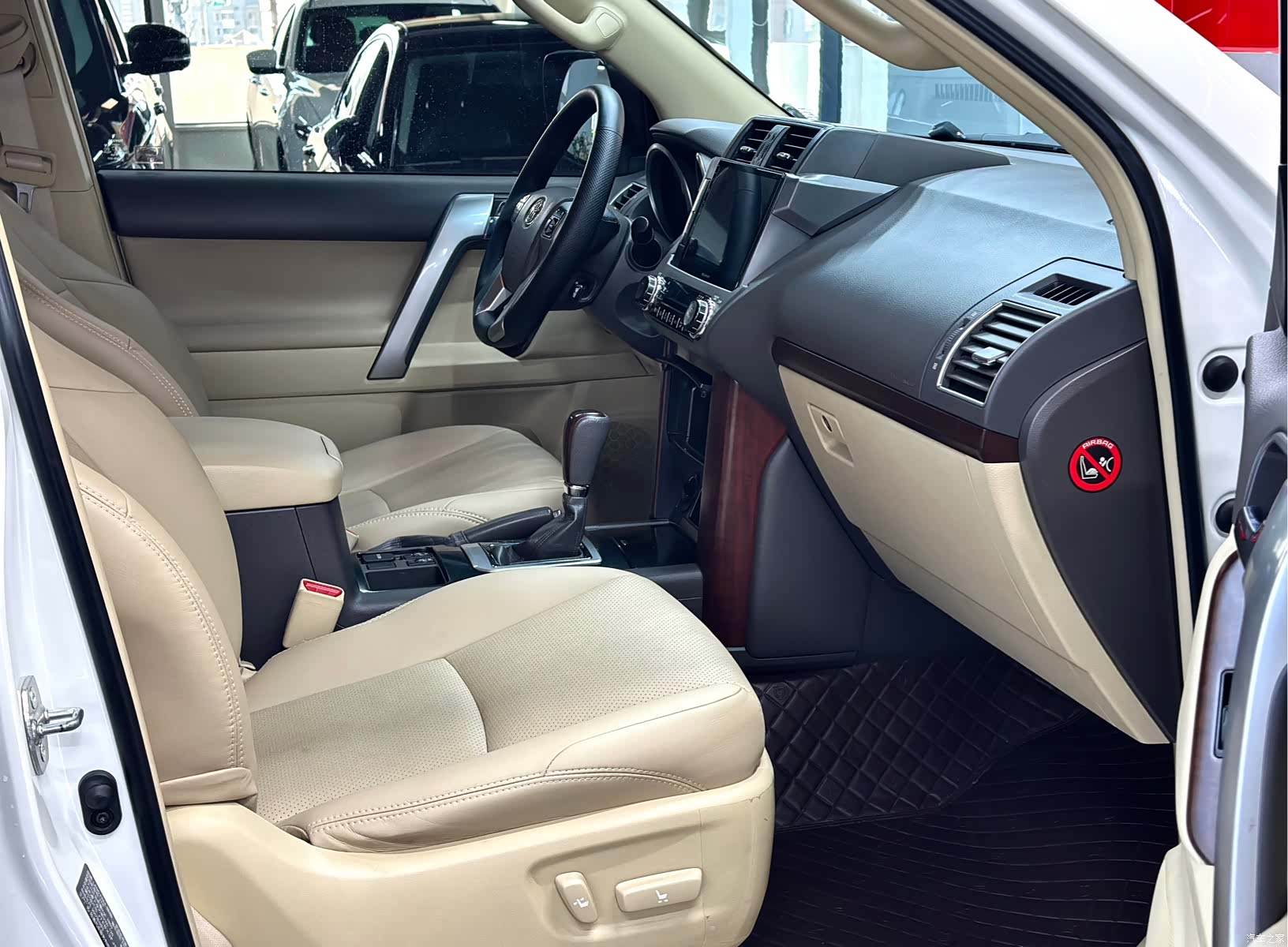 Toyota Prado, 2017 6