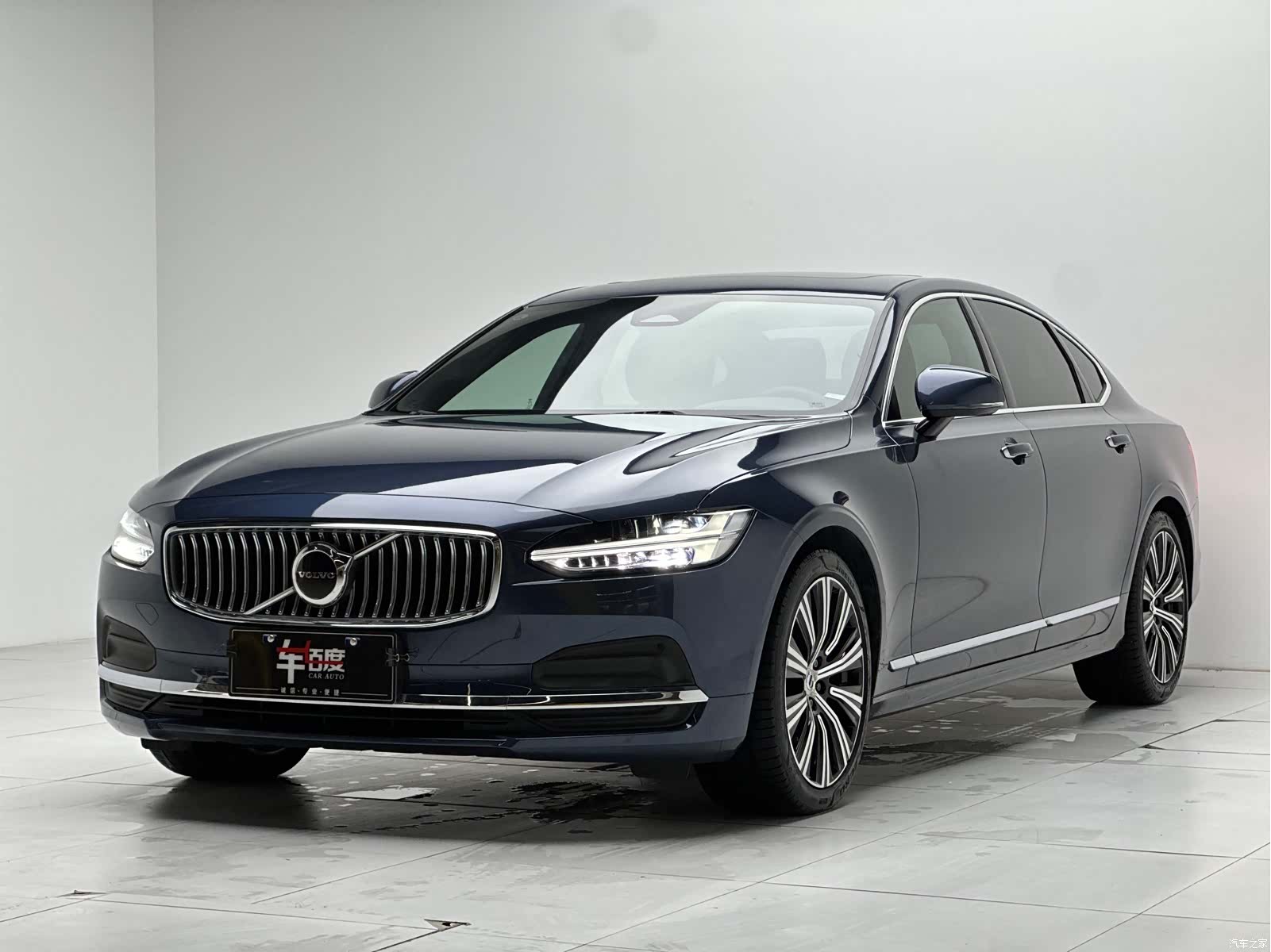 Volvo S90, 2023 1