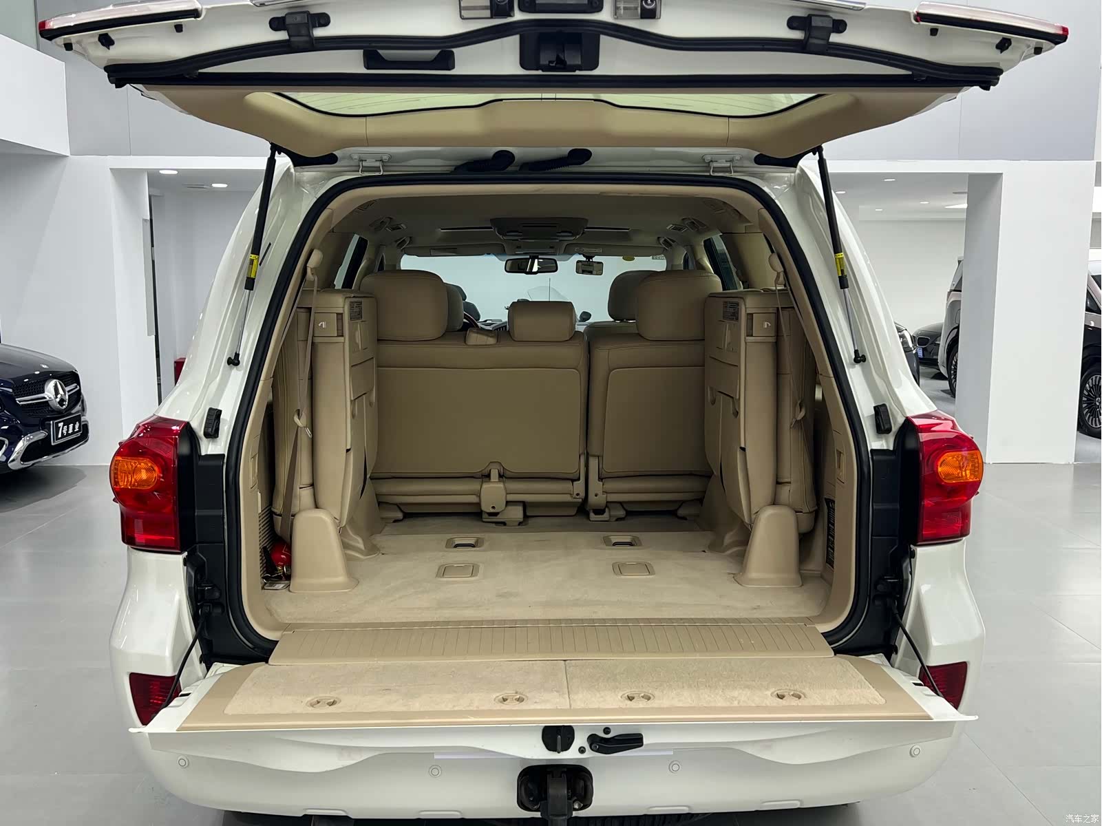 Toyota Land Cruiser, 2017 13