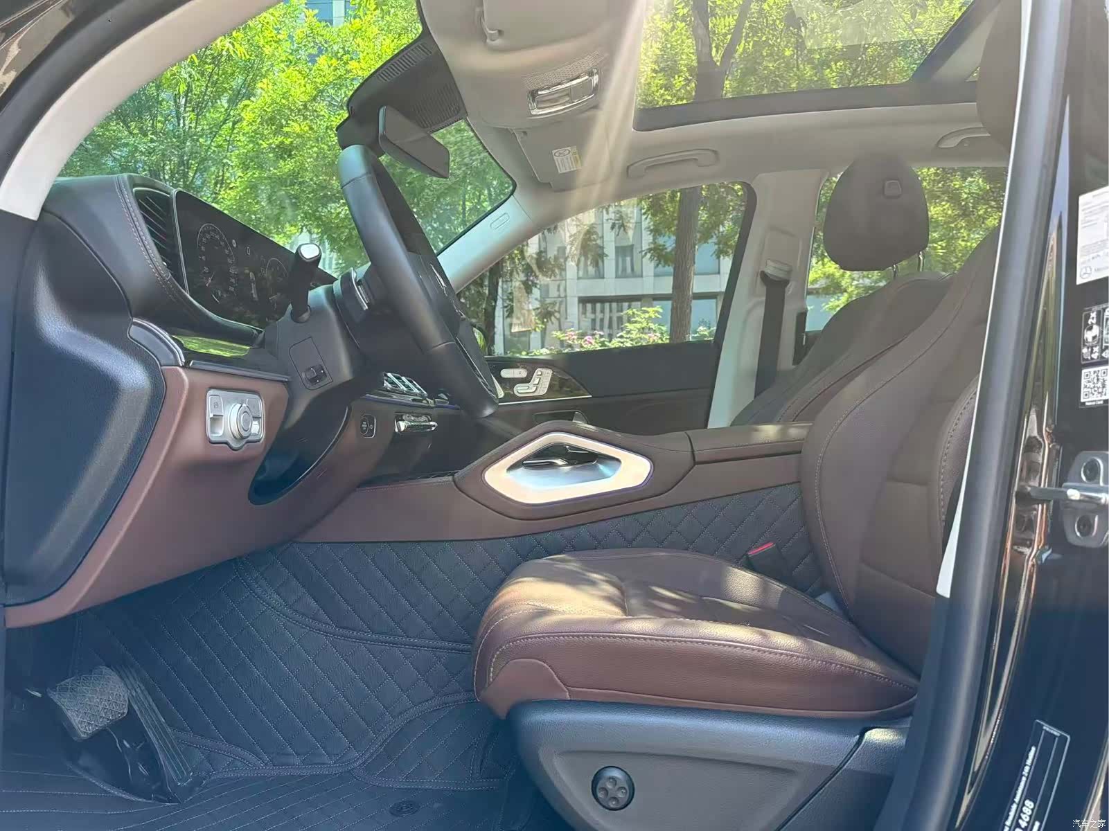 Mercedes-Benz GLE, 2024 11