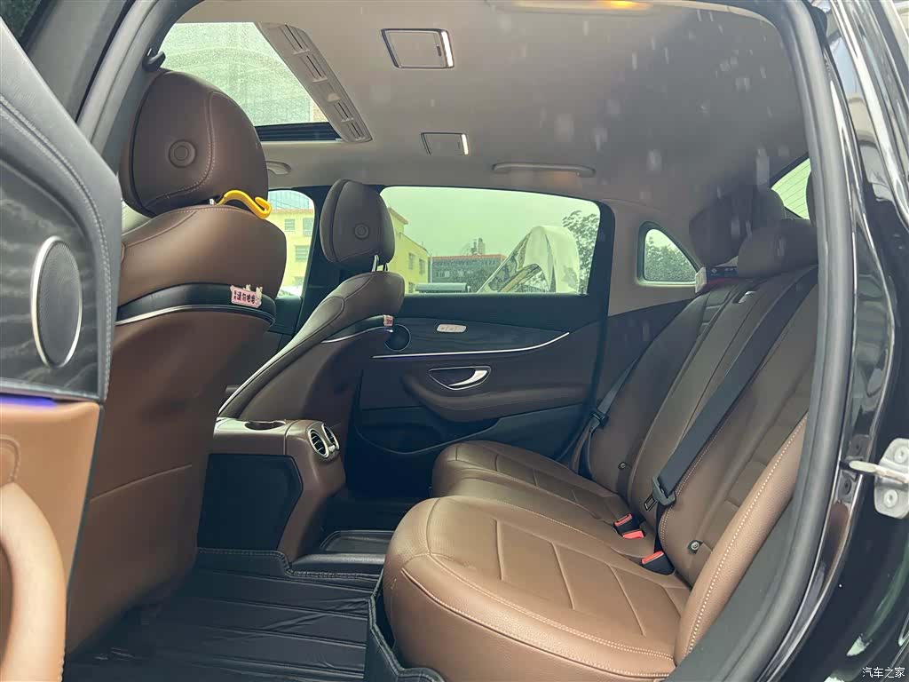 Mercedes-Benz E-Class, 2020 все фото