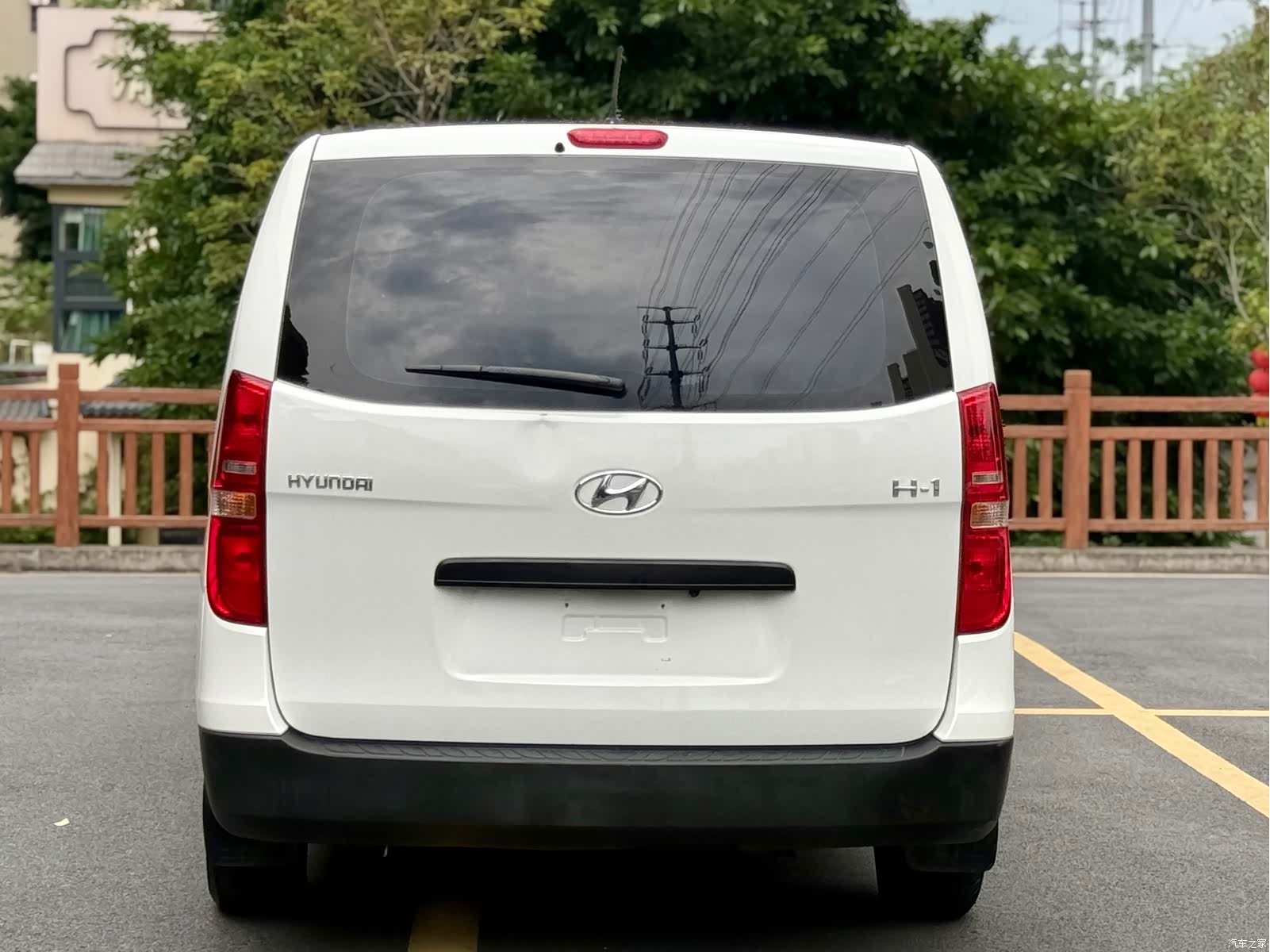 Hyundai H-1, 2016 6