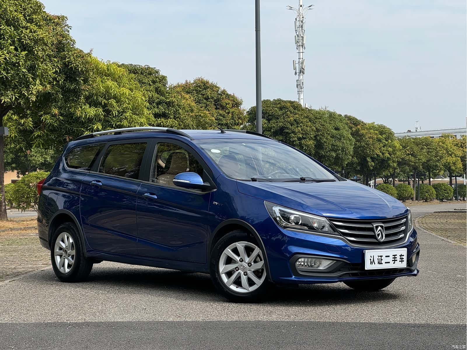 Wuling 310W, 2018 3