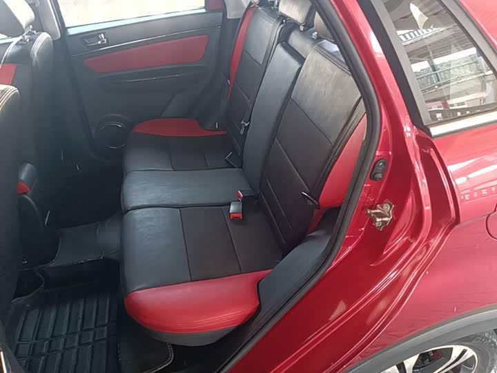BAIC Senova X25 2015 1.5L АКПП Elite
