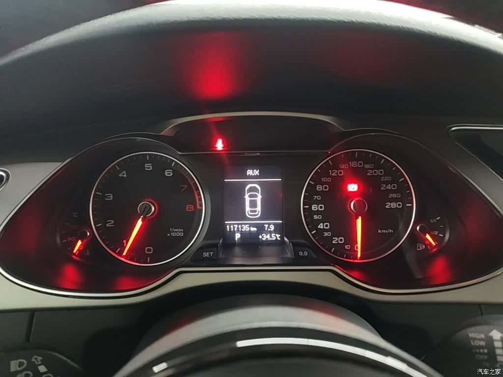 Audi A4L, 2016 12