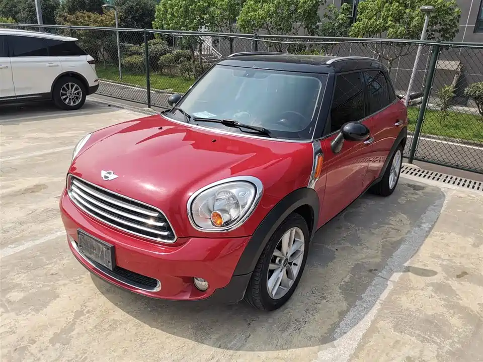MINI COUNTRYMAN