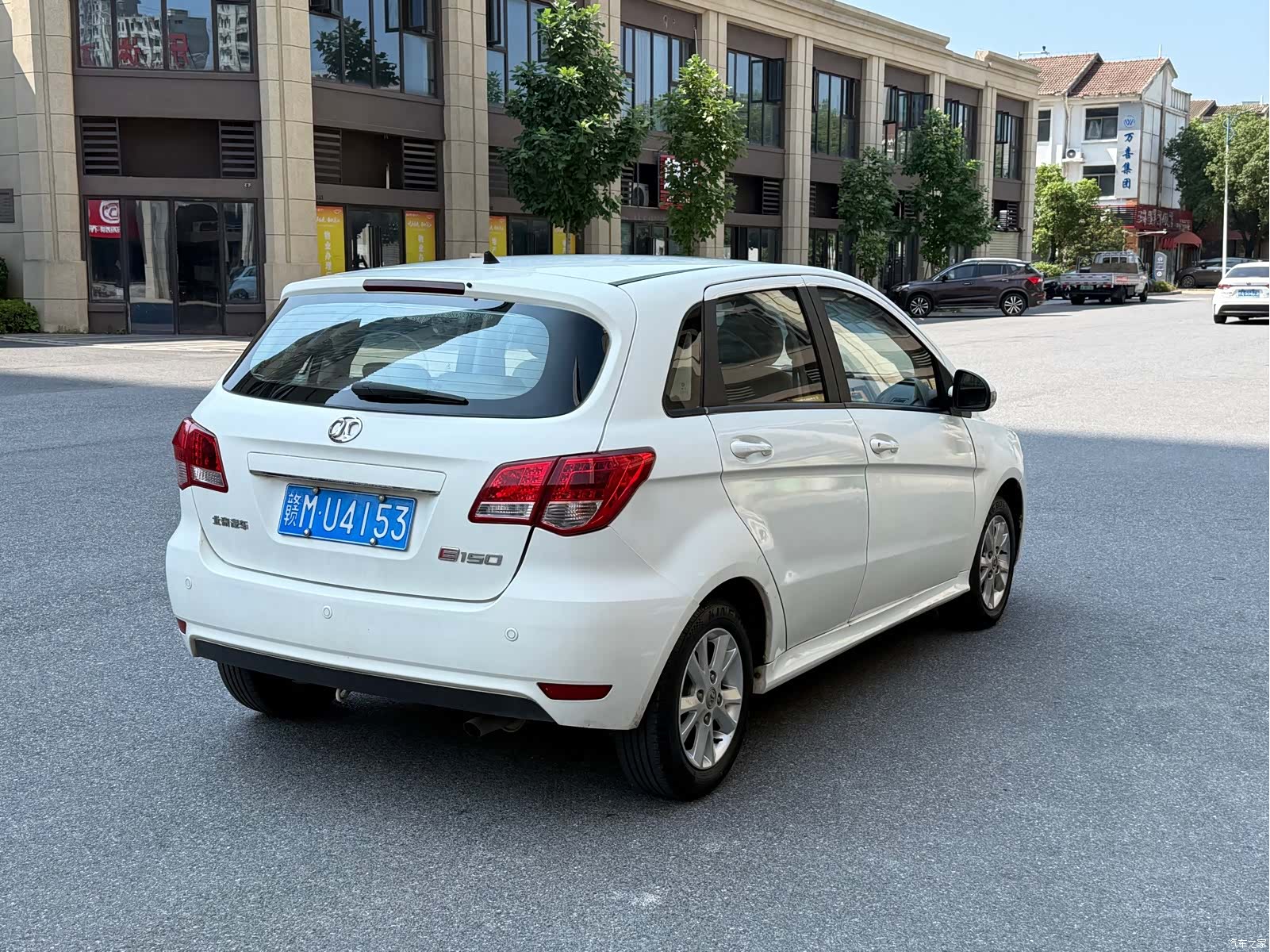 BAIC E Series, 2015 9