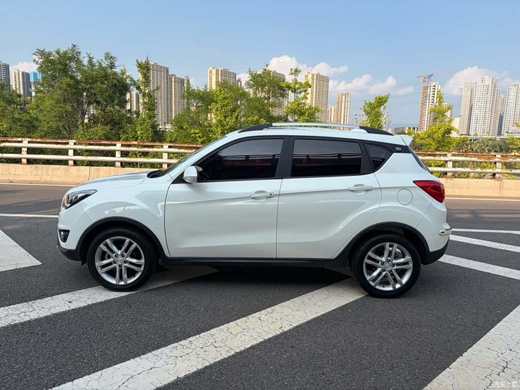 Changan CS35, 2017 все фото