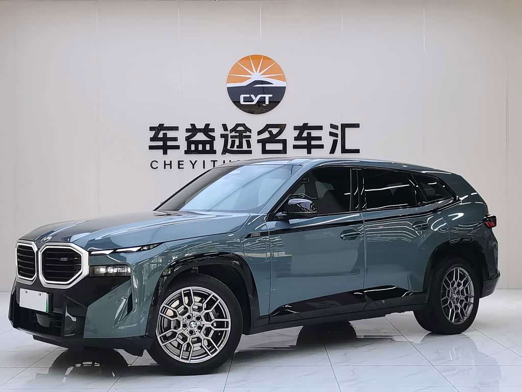 BMW XM