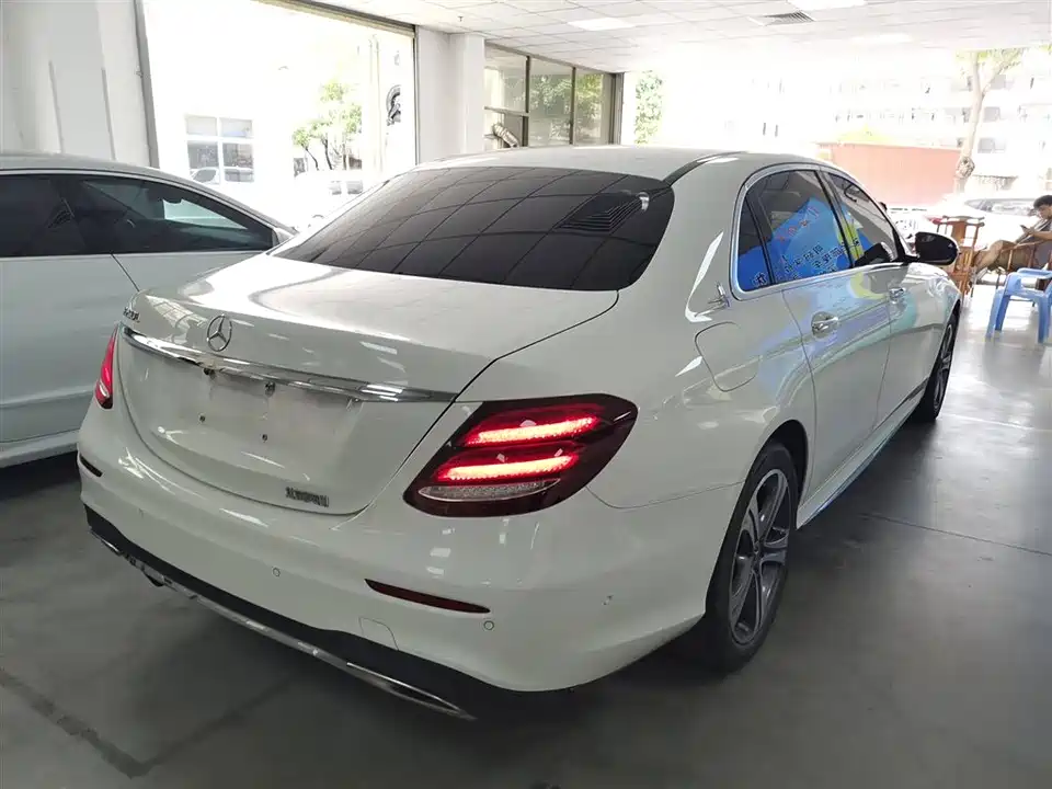 Mercedes-Benz E-class Mercedes-Benz E-class