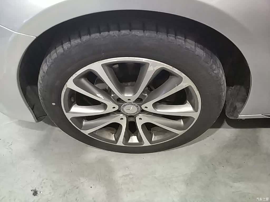 Mercedes-Benz E-Class, 2017 23