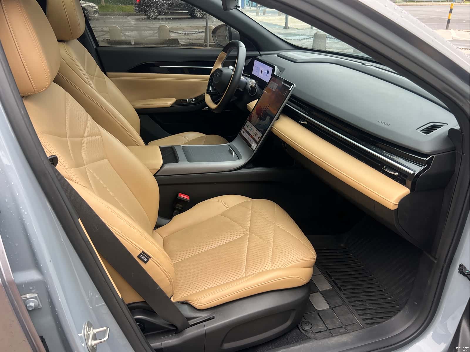 Geely Galaxy L6, 2024 14