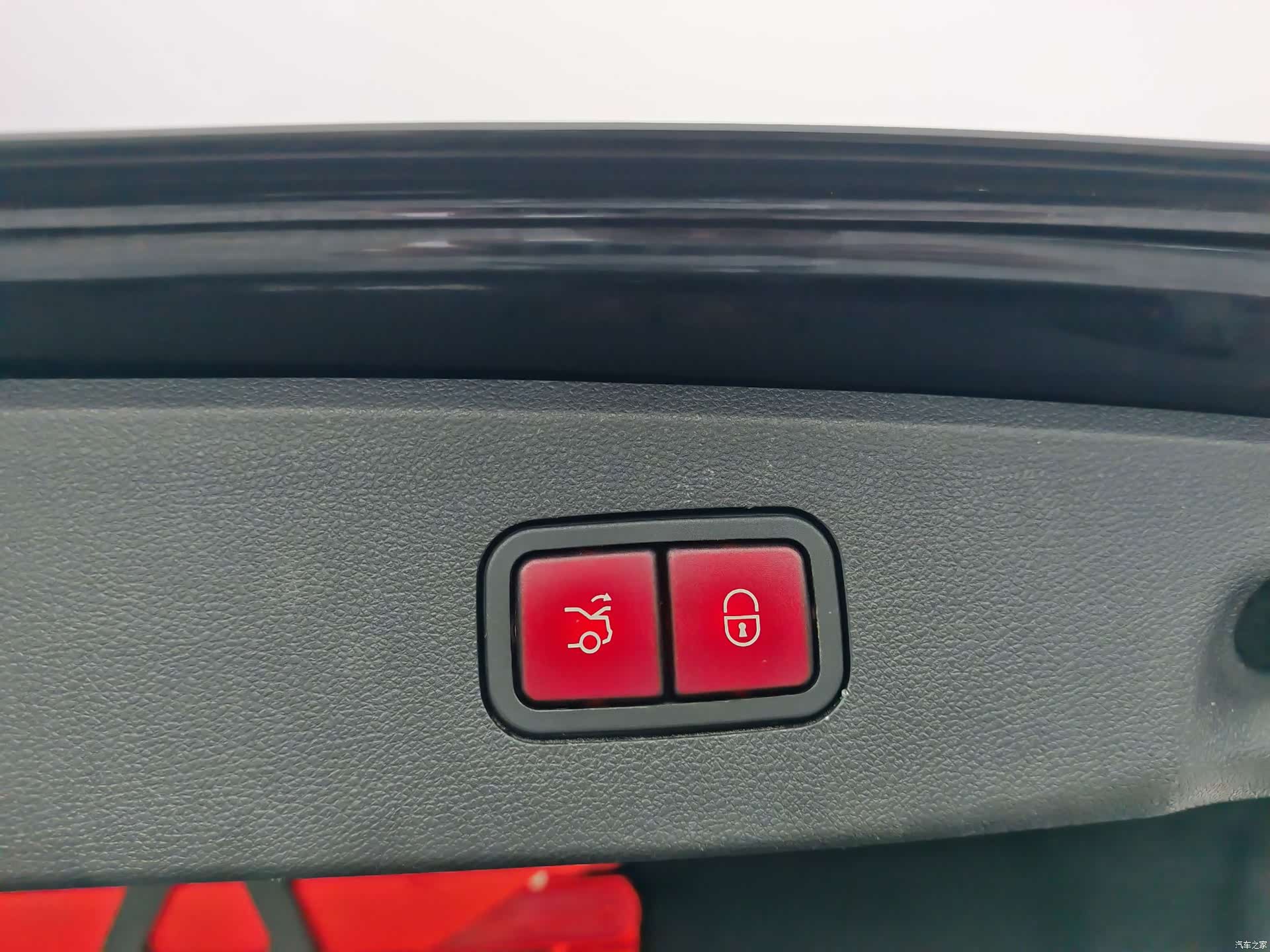 Mercedes-Benz E-Class, 2011 8