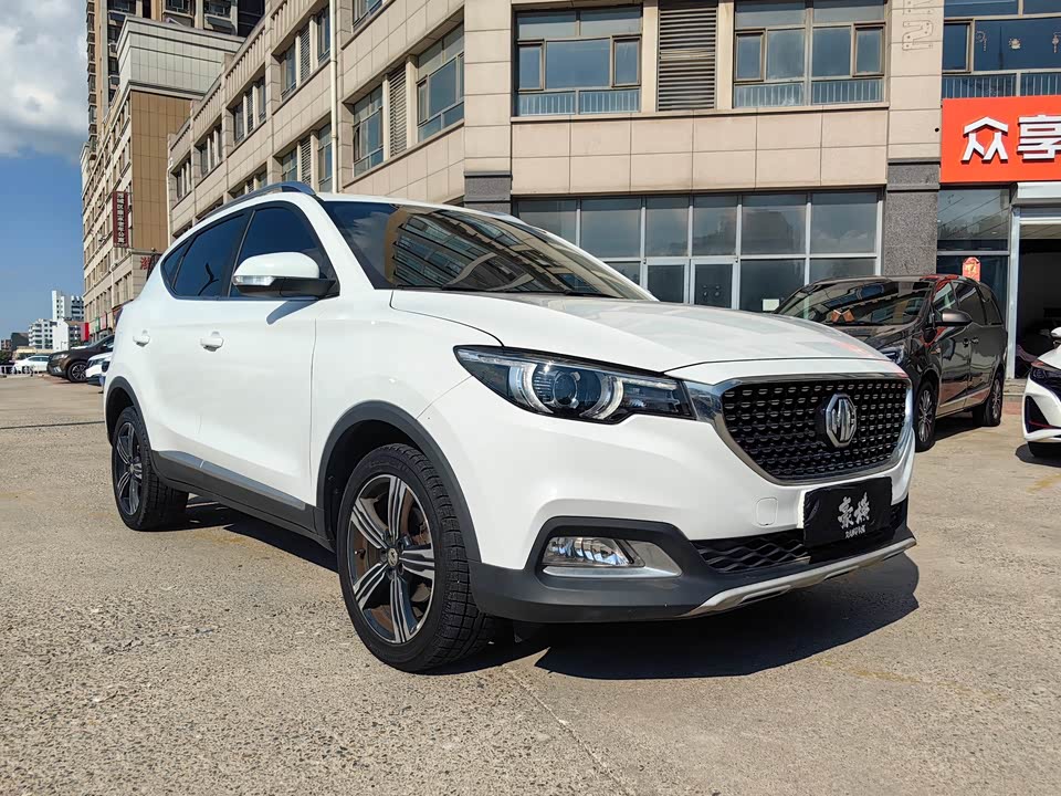 MG ZS