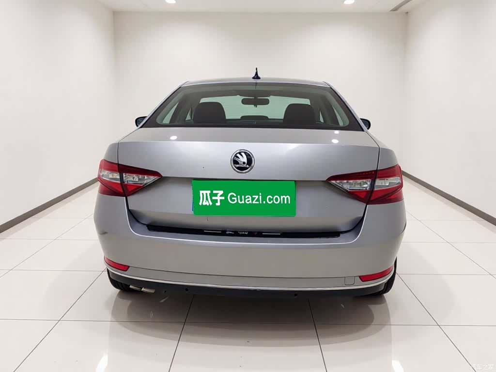Skoda Superb, 2017 все фото