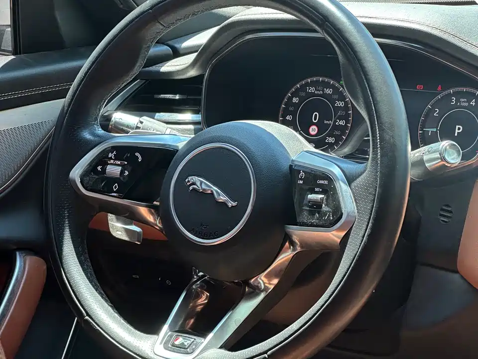 Jaguar XFL Jaguar XFL